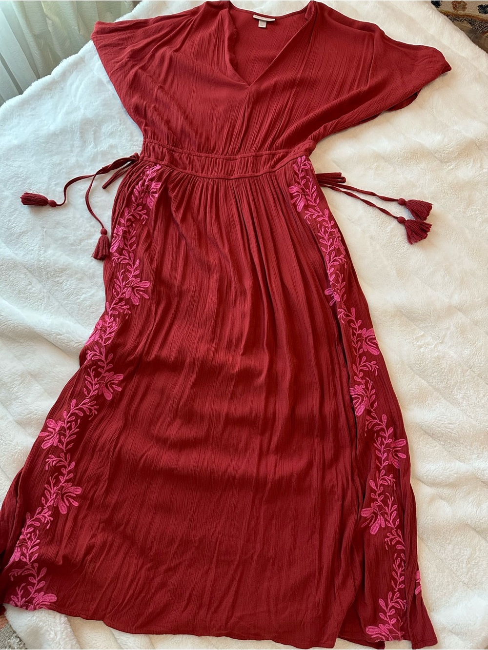 Women's Red Pink Embroidered V-Neck Maxi Dress Knox Rose M swim suit cover